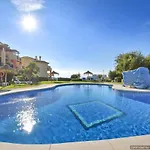Vista Del Mar La *